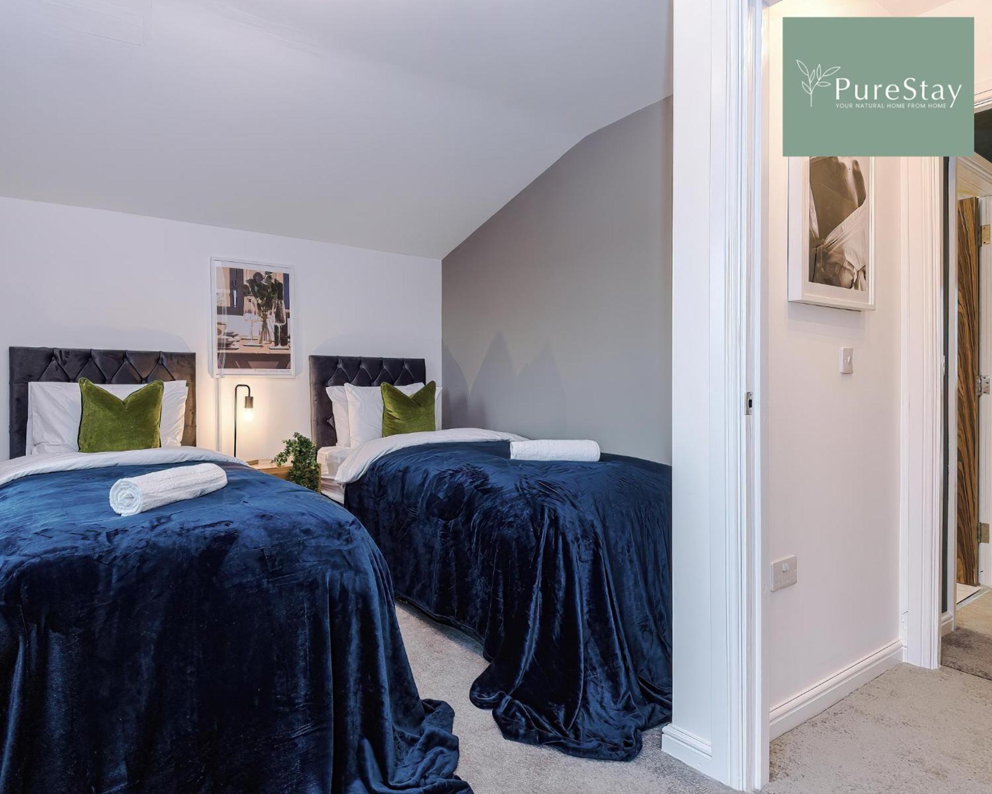 Stunning Five Bedroom Manchester House With Free Parking By Purestay Short Lets & Serviced Accommodation Eksteriør billede