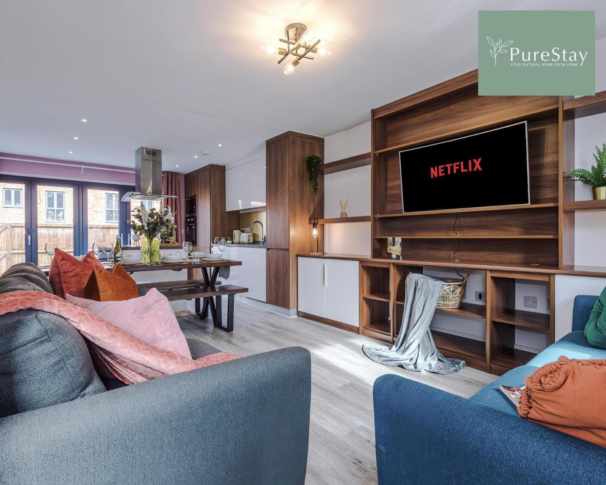 Stunning Five Bedroom Manchester House With Free Parking By Purestay Short Lets & Serviced Accommodation Eksteriør billede