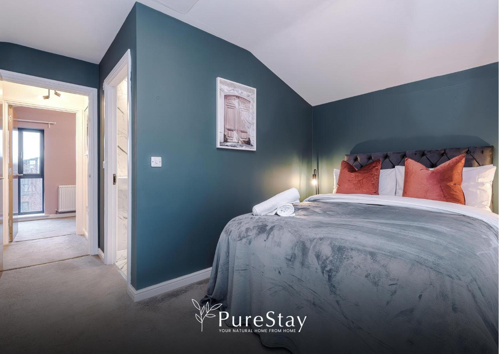 Stunning Five Bedroom Manchester House With Free Parking By Purestay Short Lets & Serviced Accommodation Eksteriør billede